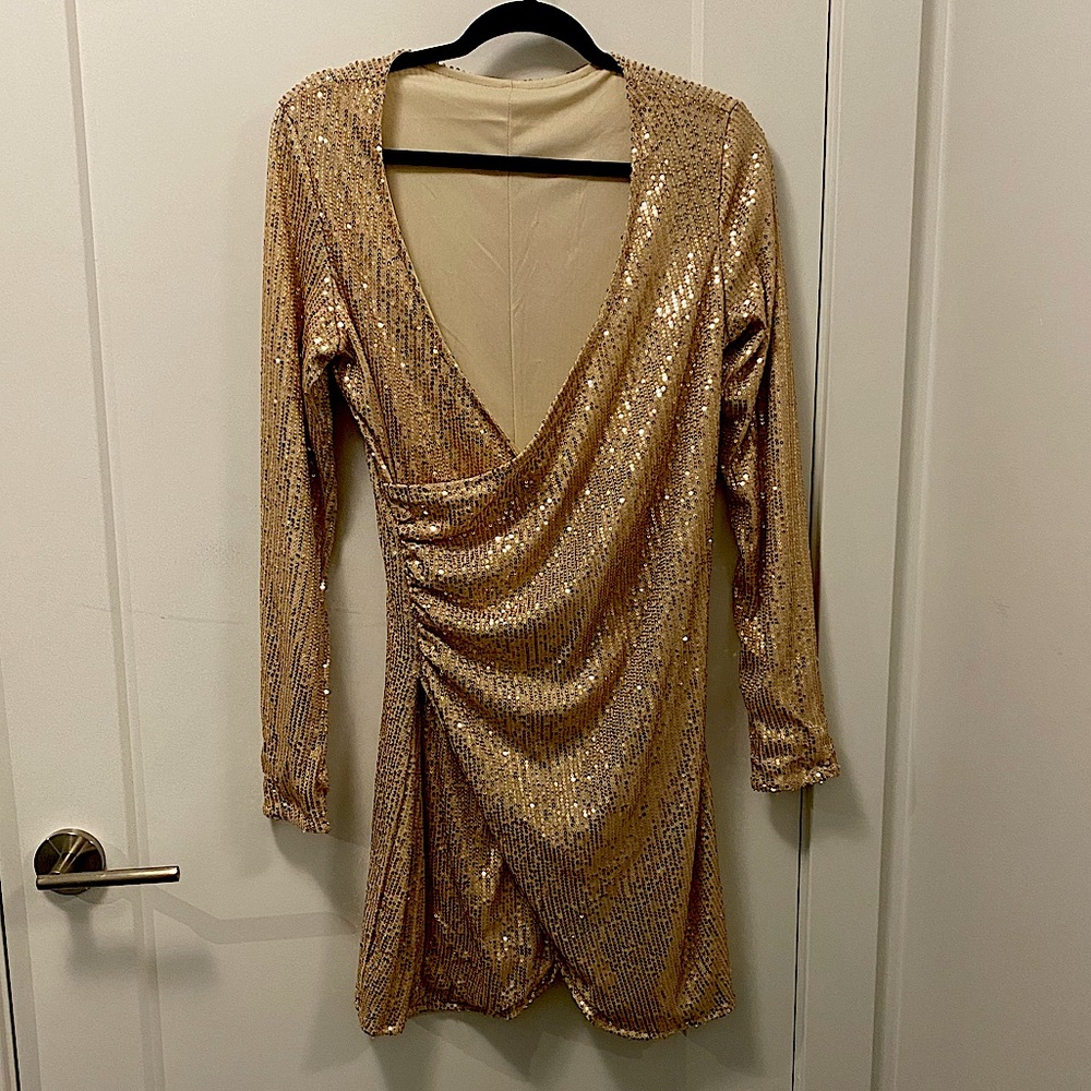 Sequined cocktail dress
